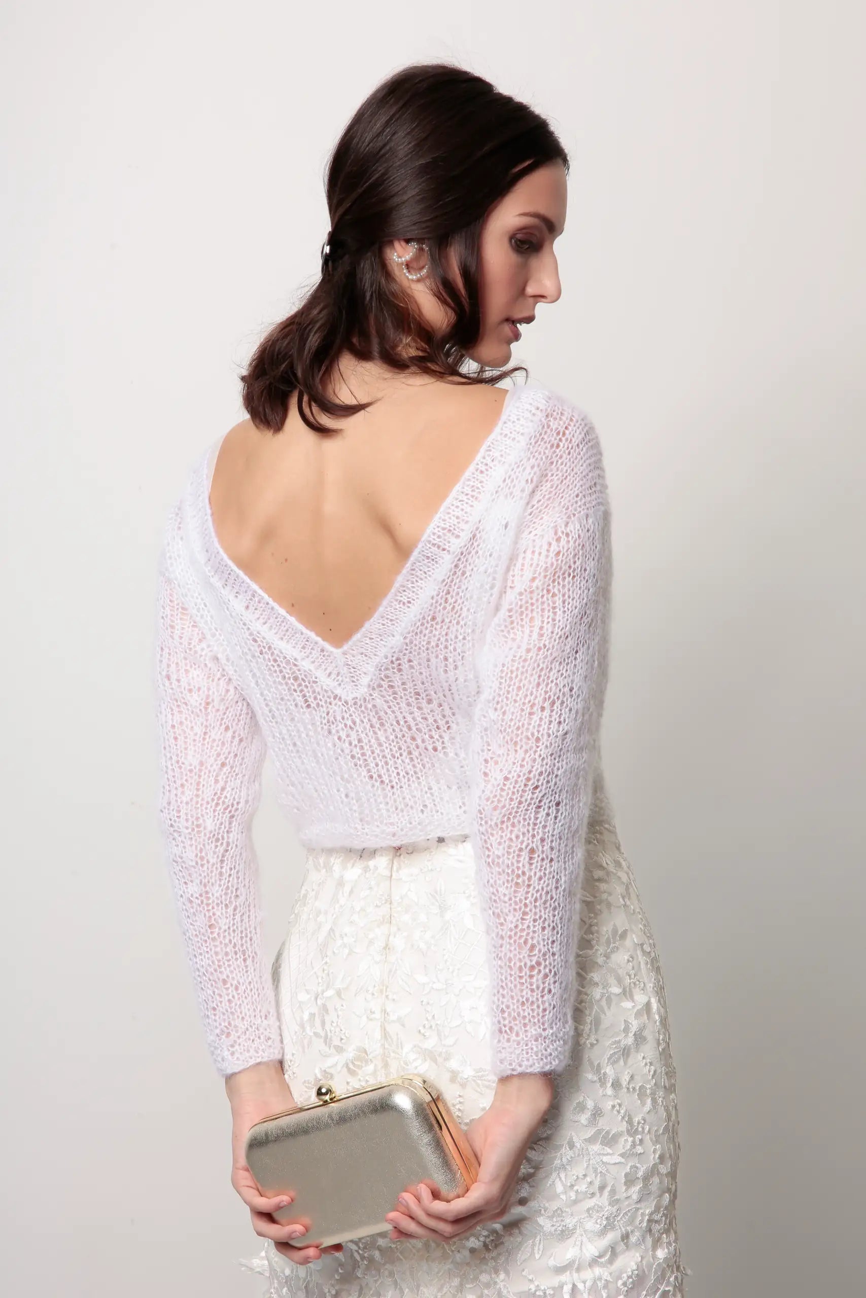 Taillenlanger Bridal Knit Pullover für rückenfreie Brautkleider
